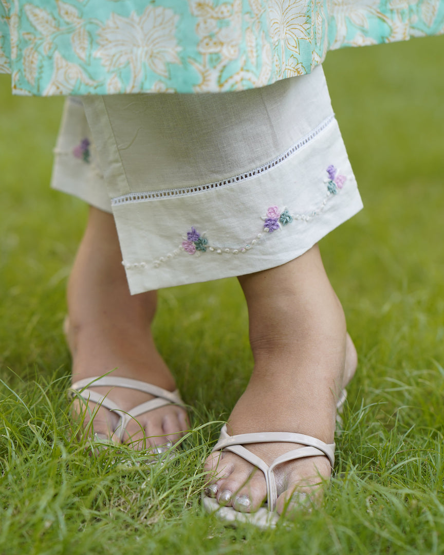 Pants Embroidered