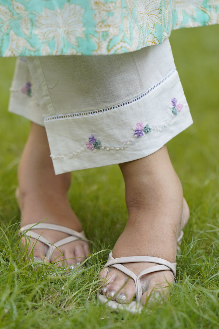 Pants Embroidered