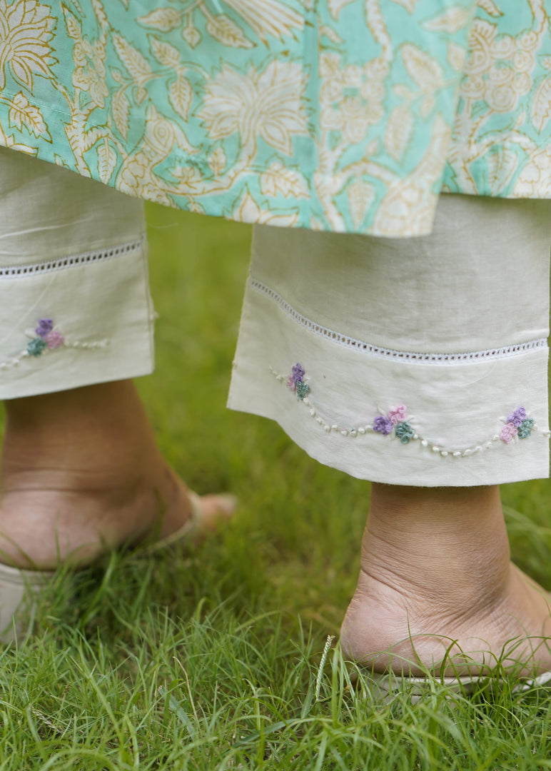 Pants Embroidered