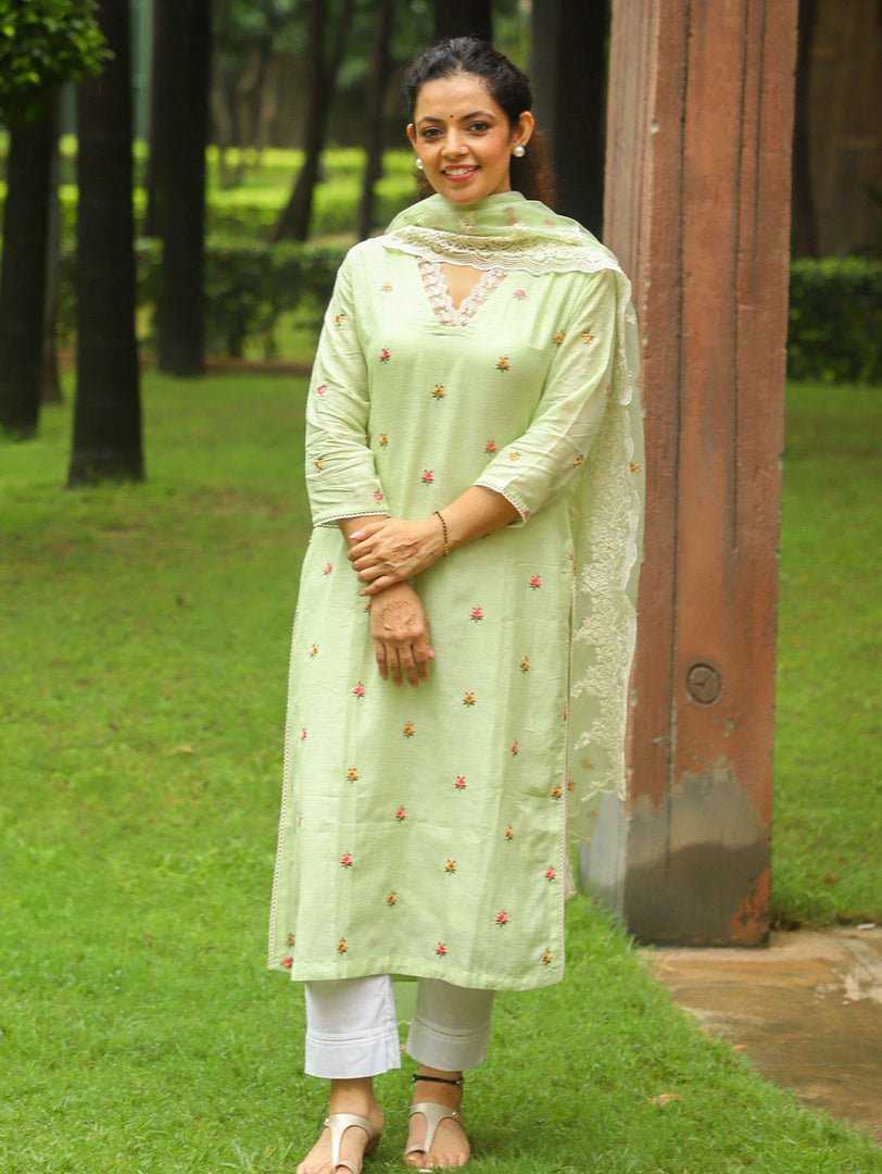 Linen Embroidery With Organza Duapatta Green