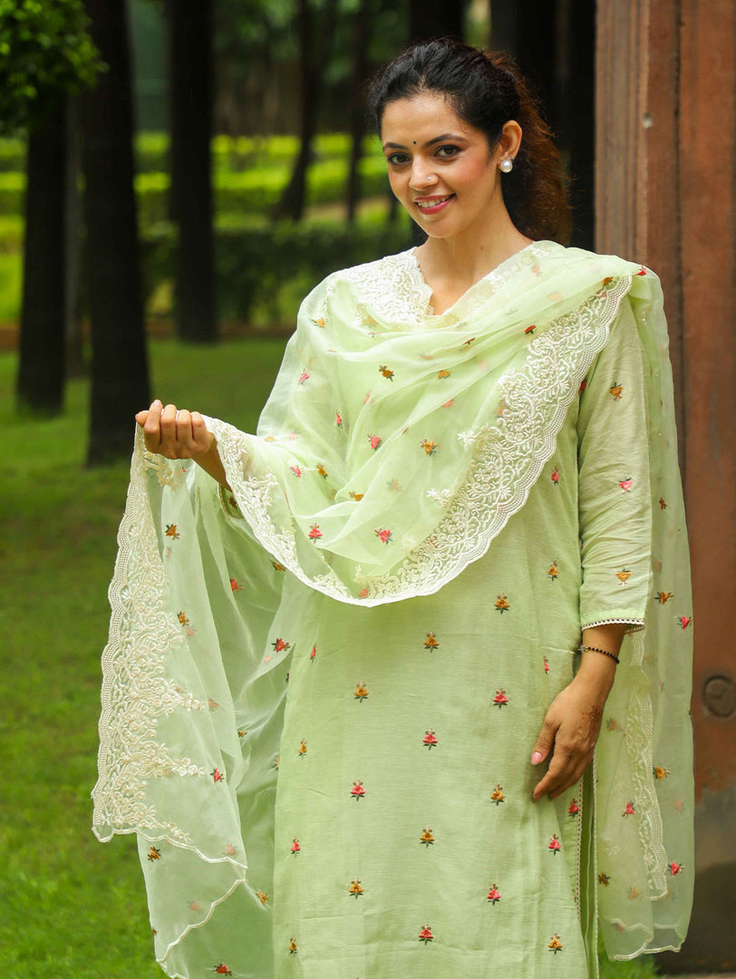 Linen Embroidery With Organza Duapatta Green