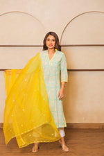 Load image into Gallery viewer, Green &amp; Yellow Kurta
