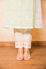 Load image into Gallery viewer, Pant with Hand Embroidery in shades of pink
