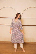 Load image into Gallery viewer, Blue &amp; Pink Kurta
