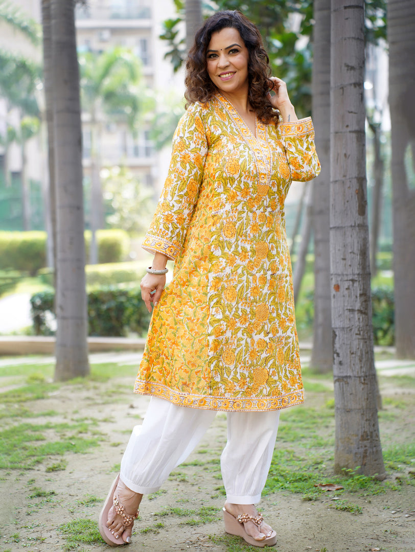 Cotton Yellow Plain Straight Kurti Collection