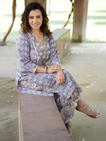 Load image into Gallery viewer, Women&#39;s Cotton Blue &amp; Pink Kurti
