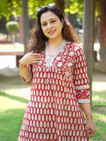 Load image into Gallery viewer, Women&#39;s Red &amp; White A-Line Cotton Kurta