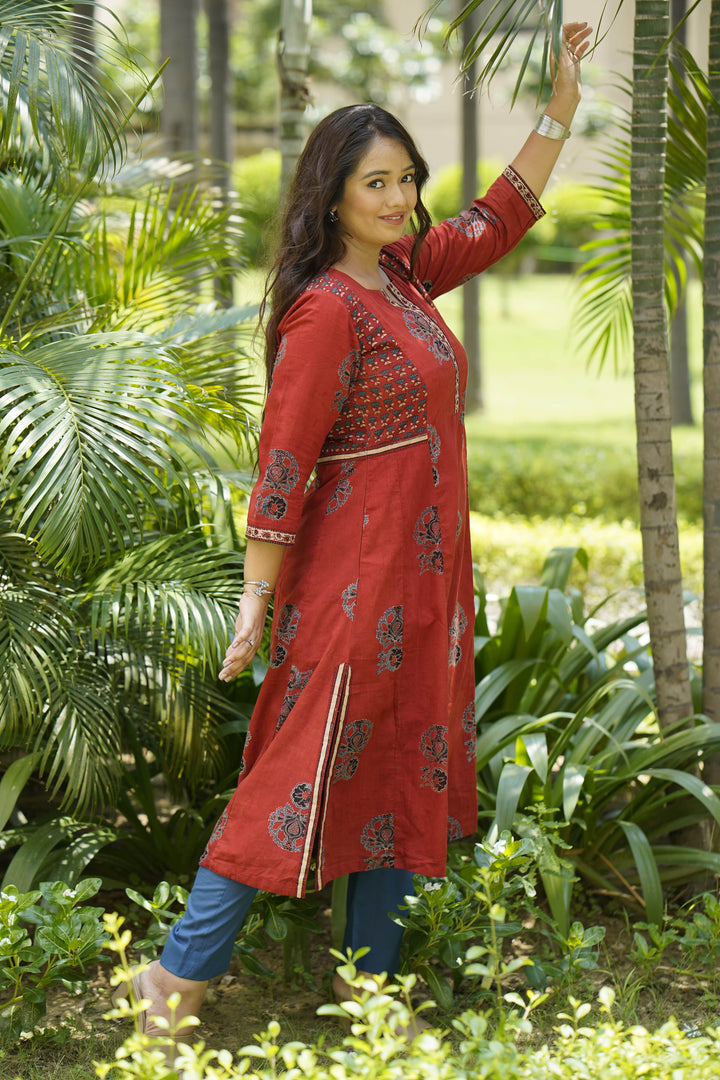 Flared Ajrak Red