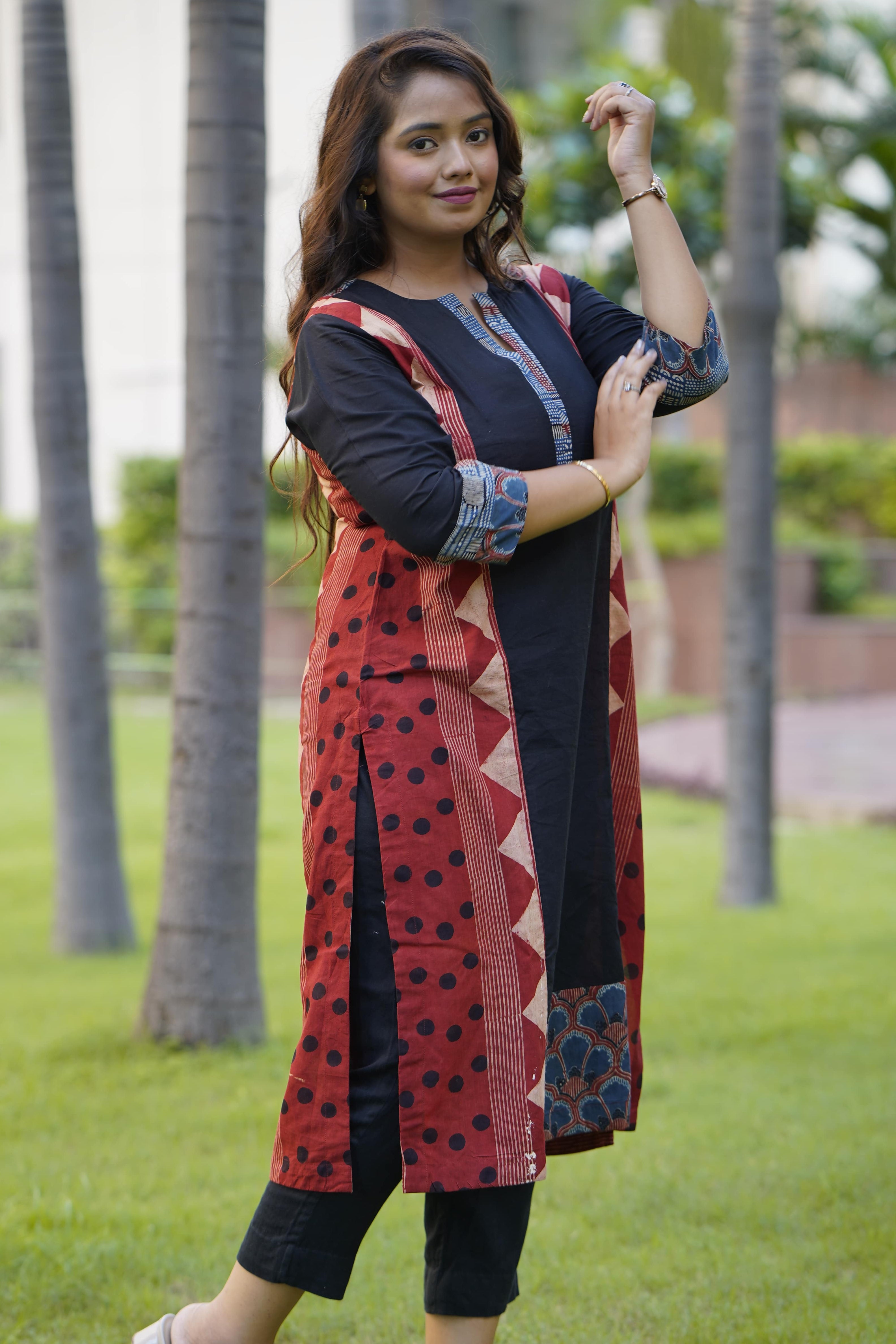 Abstract Ajrak Black & Red