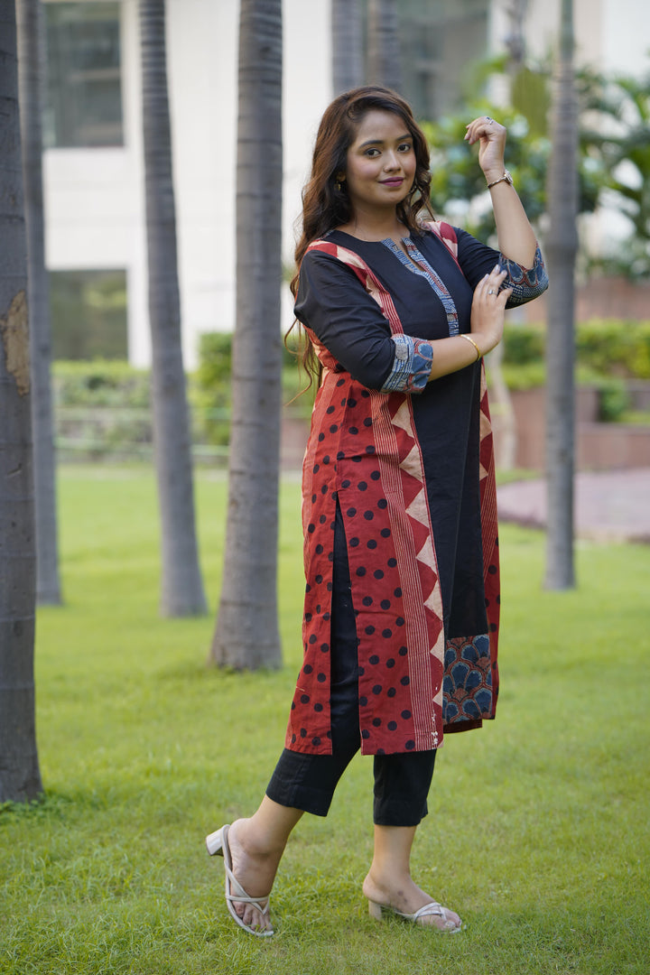 Abstract Ajrak Black & Red