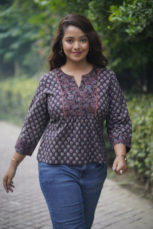 Ajrakh Black & Rust Top