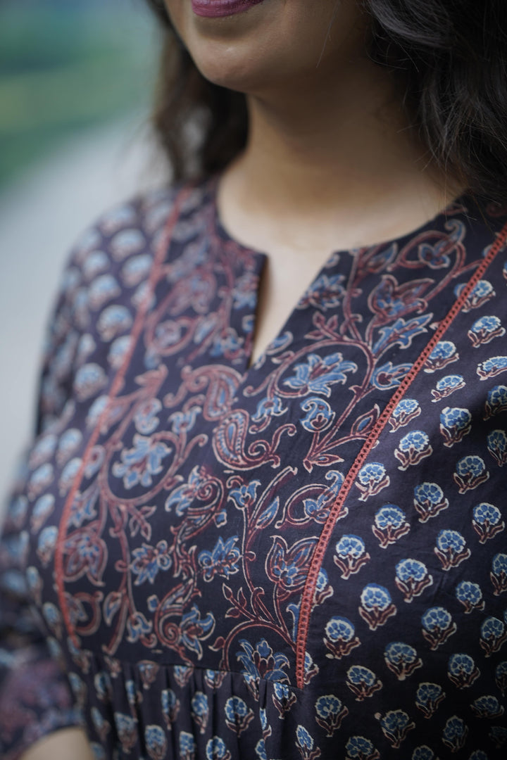 Ajrakh Black & Rust Top