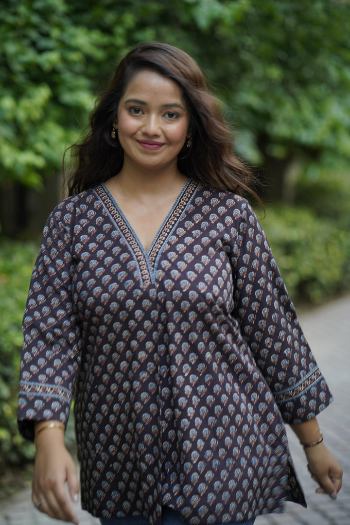 Ajrakh relaxed Black & Rust Top