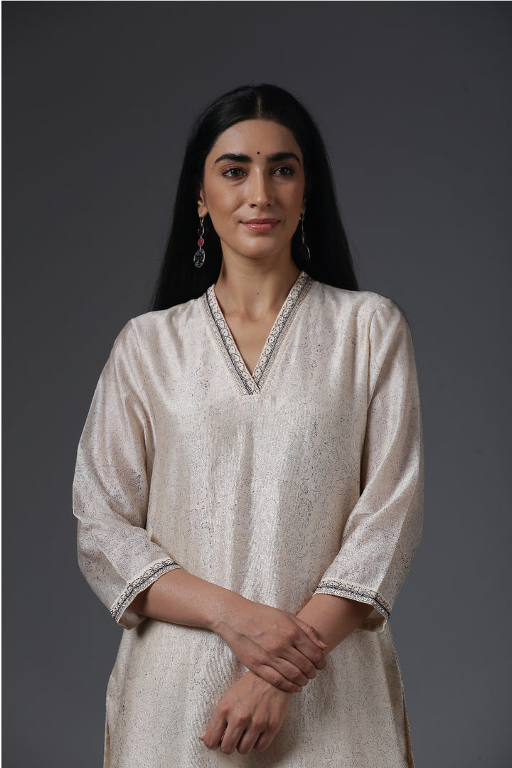 Women's Aparna Kurta