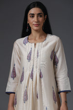 Load image into Gallery viewer, Women&#39;s Shahnaaz  Kurta
