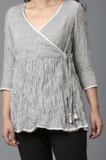 Load image into Gallery viewer, Women&#39;s Uda Devi Kurti
