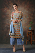 Load image into Gallery viewer, Women&#39;s Neelam Kurta ( Macaw)
