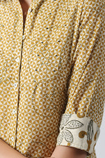 Load image into Gallery viewer, Women&#39;s Sonali Shirt
