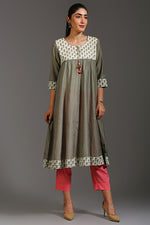 Load image into Gallery viewer, Women&#39;s Nalini Kurta
