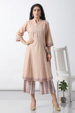 Load image into Gallery viewer, Women&#39;s Nandita Kurta
