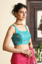 Load image into Gallery viewer, Women&#39;s Zohra Emerald Green Blouse
