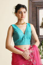 Load image into Gallery viewer, Women&#39;s Laila Emerald Green Blouse
