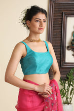 Load image into Gallery viewer, Women&#39;s Nazaqat Emerald Green Blouse

