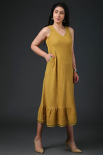 Load image into Gallery viewer, Women&#39;s Henrietta Dress