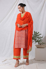 Load image into Gallery viewer, Women&#39;s  Anuradha Kurta
