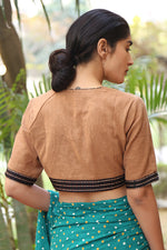 Load image into Gallery viewer, Women&#39;s Kashish Anupama Blouse
