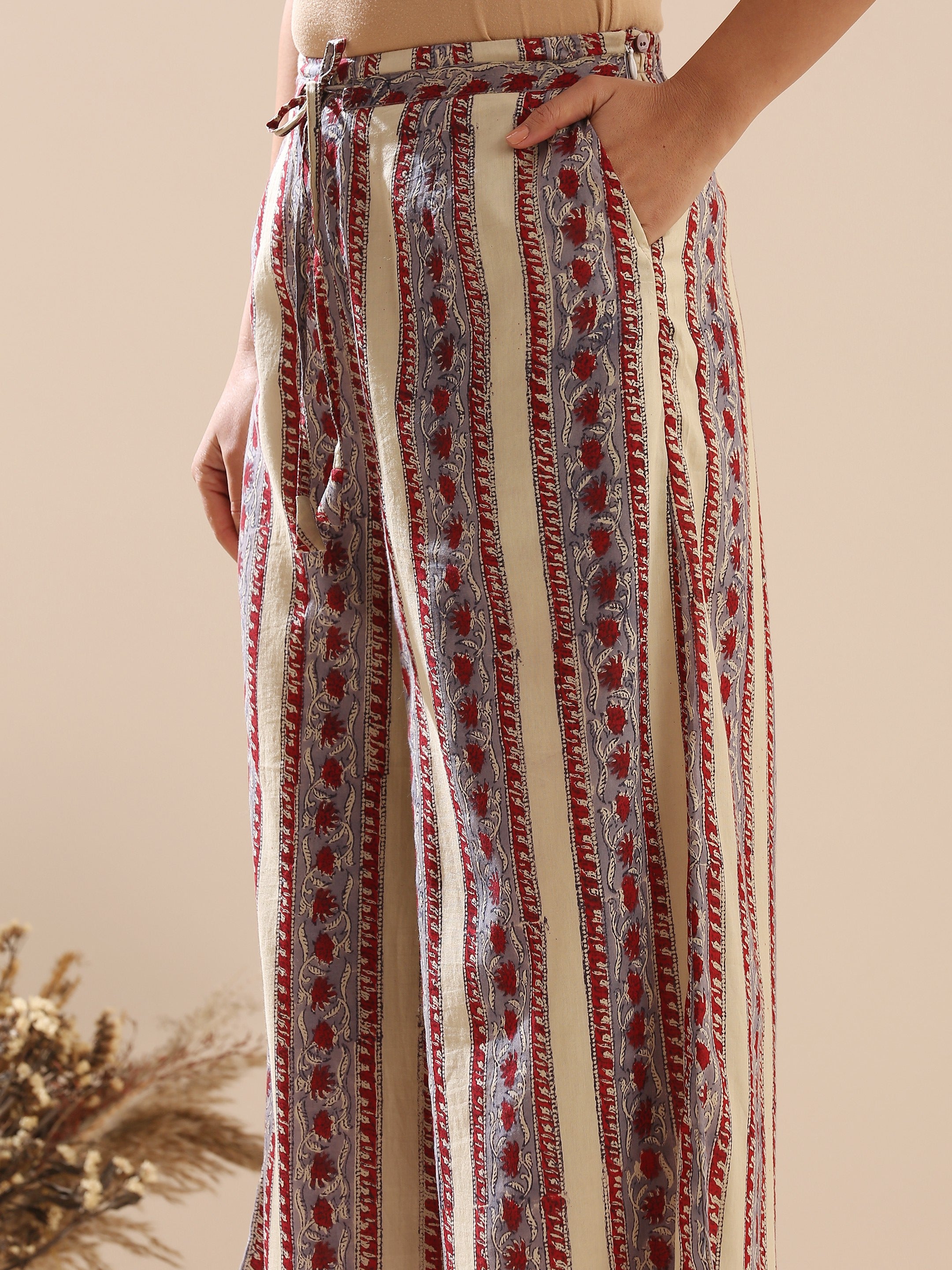 Women's Zoya Flared Pant